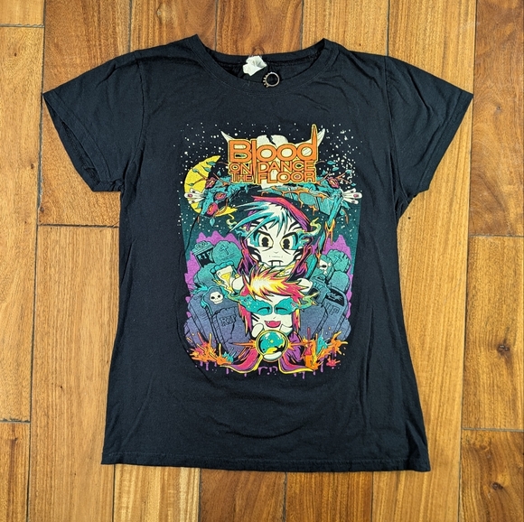 Blood On The Dancefloor Anime T-shirt (L) - Picture 1 of 6